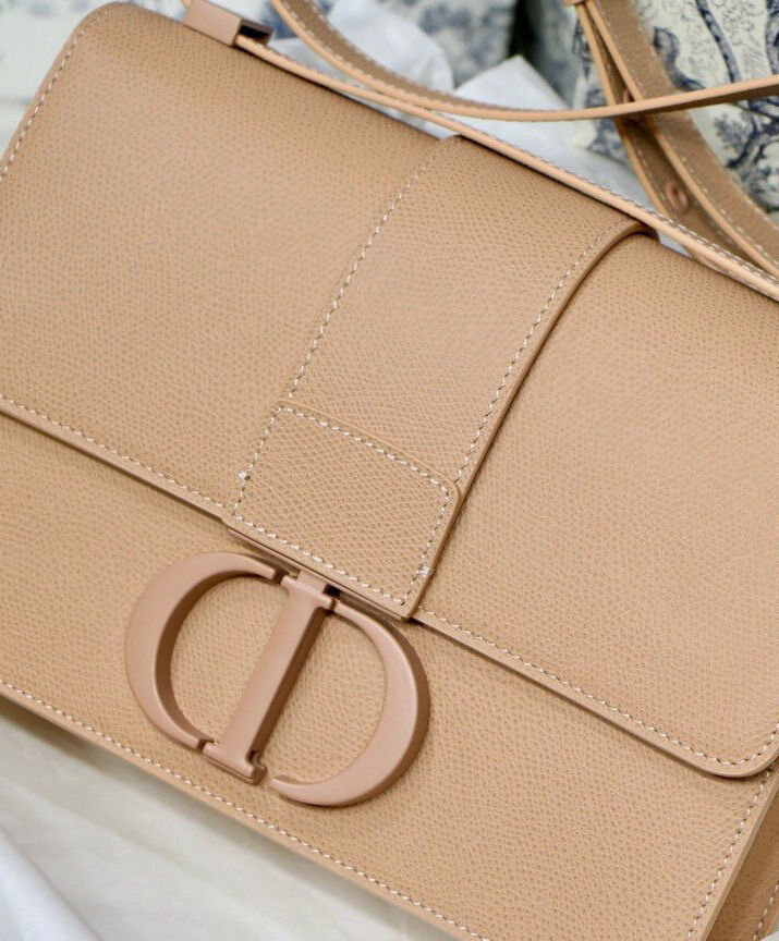 Christian Dior 30 Montaigne Handbag Apricot